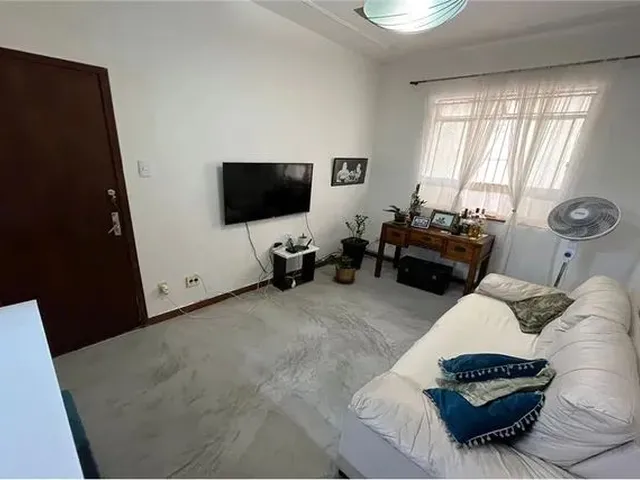 Imagem 12: Apartamento Térreo de 2 Quartos com Sala, Cozinha e Banheiro, com Área Externa Pequena
