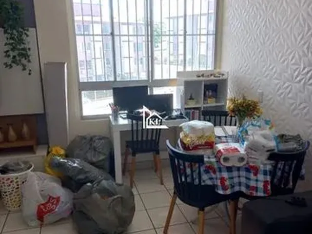 Imagem 2: Apto Reformado - 3 Quartos - 3º Andar - Perfeita Localização - Sombra - Vila Morena