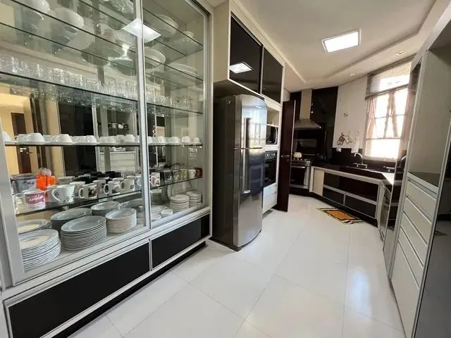Imagem 2: Apartamento À Venda no Centro em Uberlândia