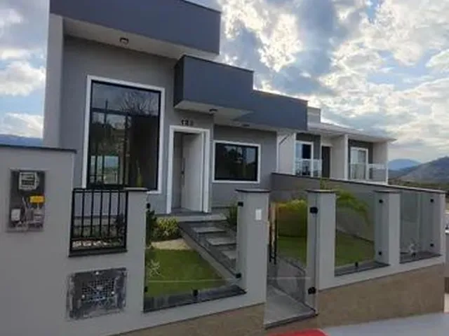Imagem: Casa na Planta no Bairro Forquilhas em São