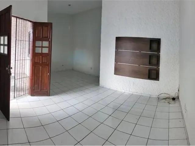 Imagem 12: Casa com 3 Quartos, 1 Suíte e 2 Banheiros À Venda, 140 M² por R$ 298.000 - Tabuleiro