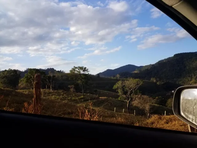 Imagem: Belíssima Área com Linda Vista Próxima