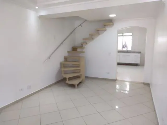 Imagem: Sobrado com 3 Dormitórios para Alugar