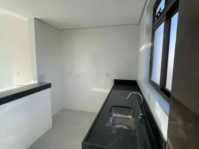 Imagem 3: Apartamento em Predio Individual de 3 Quartos