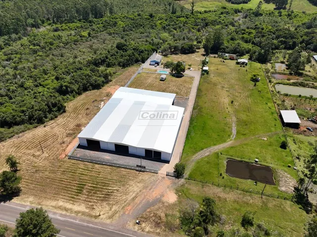 Imagem: Área comercial nas margens da ERS-124