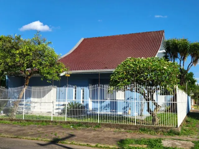 Imagem: Casa de 4 Dormitorios no Centro de Sapucaia