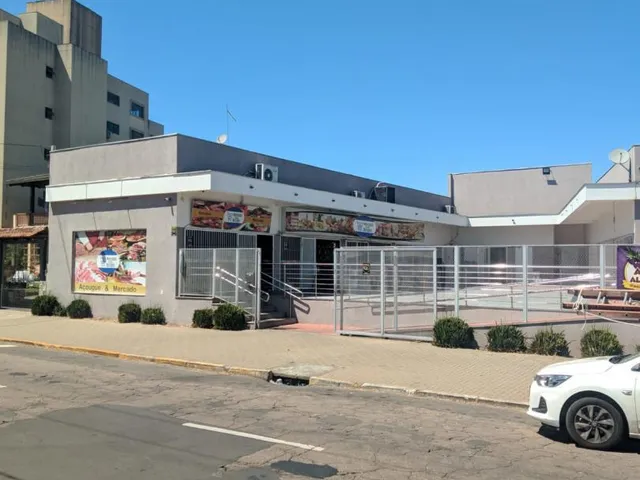 Imagem: Prédio comercial em Avenida