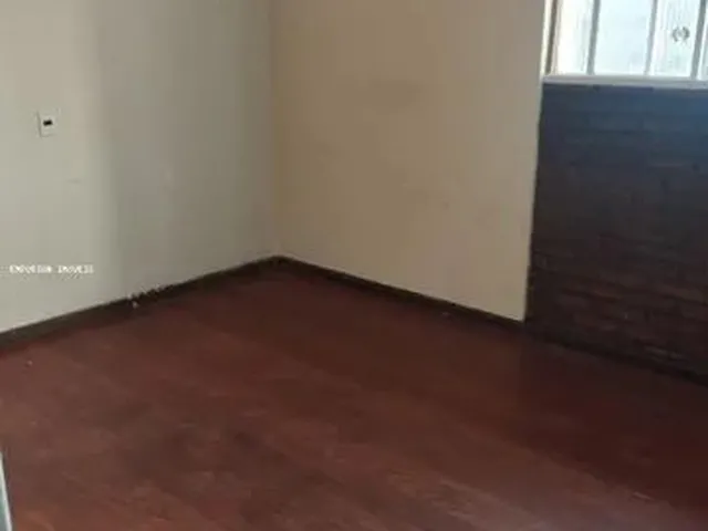 Imagem 6: Casa Comercial para Locação em Betim, Centro, 3 Dormitórios, 1 Suíte, 3 Banheiros, 5