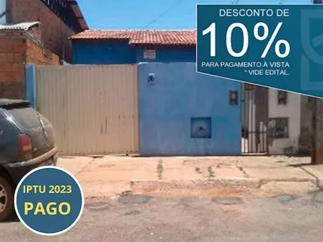Imagem: Casa no Centro de Buritis/Mg