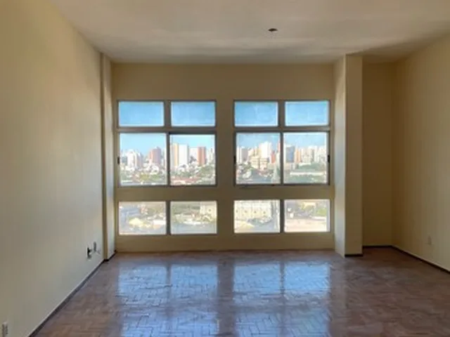 Imagem: Vendo Salas no Centro da Cidade