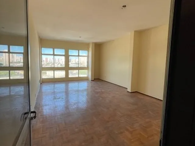 Imagem 4: Vendo Salas no Centro da Cidade
