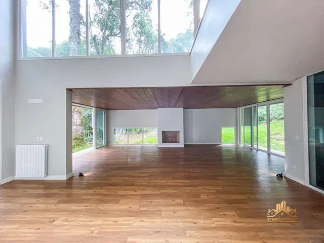 Imagem 1: Casa com 4 Dormitórios À Venda, 344 M² por R$ 4.080.000,00 - Mato Queimado - Gramado/Rs