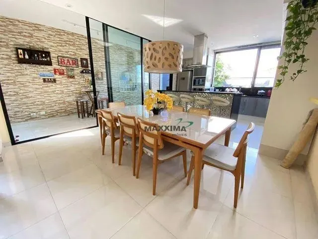 Imagem: Casa com 5 Dormitórios À Venda, 400 M²