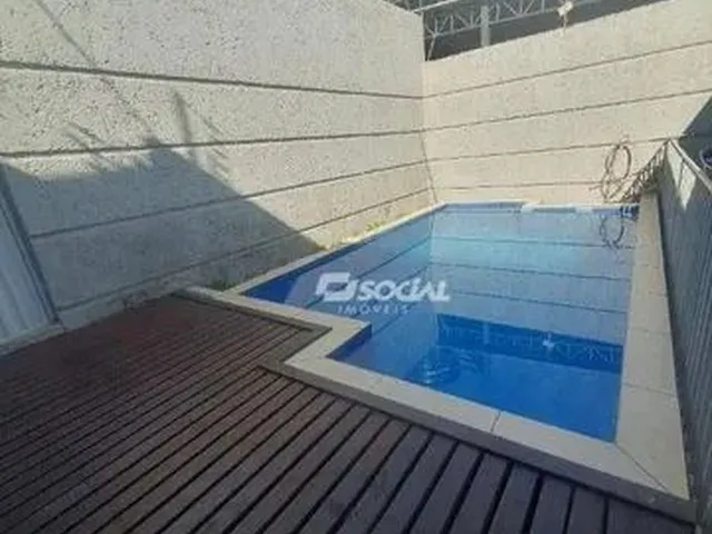 Imagem: Casa com 3 Dormitórios À Venda, 300 M²