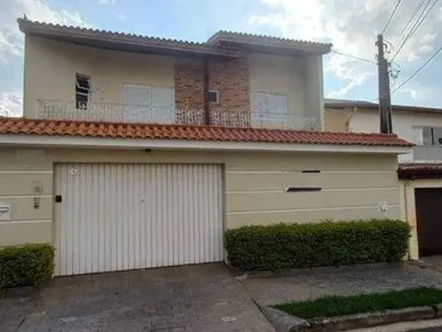 Imagem: Casa com 3 Dormitórios À Venda, 180 M²