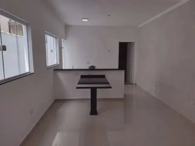 Imagem: Vendo Está Casa