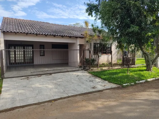 Imagem: Ótima Casa de 03 Quartos no Núcleo G-47