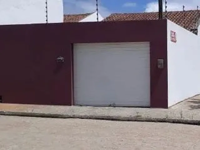 Imagem: Alugo Casa com 2/4