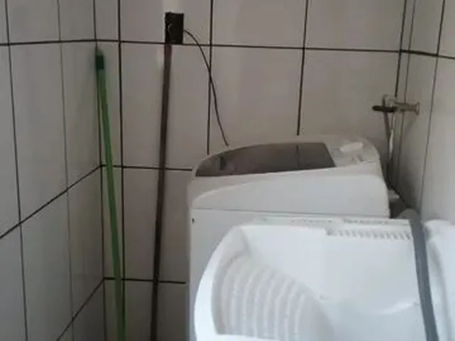 Imagem 2: Quarto em República para Moça no Barreiro