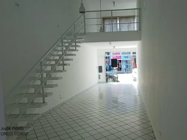 Imagem: No Centro de Peruíbe Loja com Mezanino