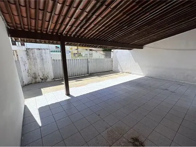 Imagem 7: Casa Frente Rua Próximo Ao Shopping