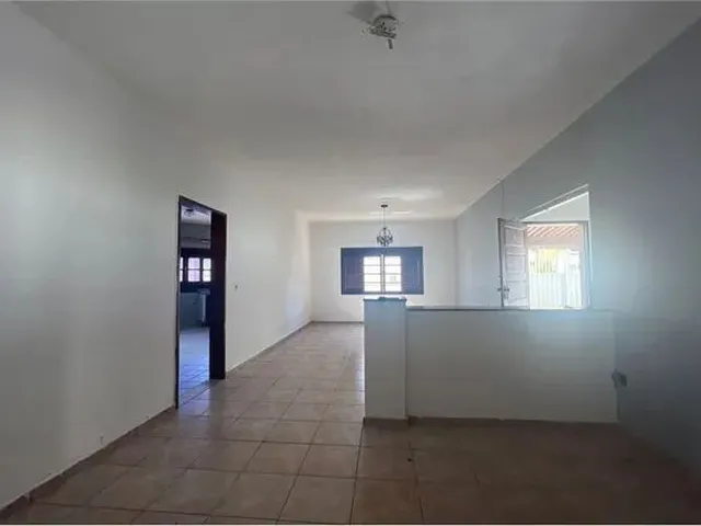 Imagem 5: Casa Frente Rua Próximo Ao Shopping