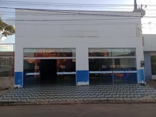Imagem: Aluga-Se Galpão na Av. Dos Ipês Ao Lado