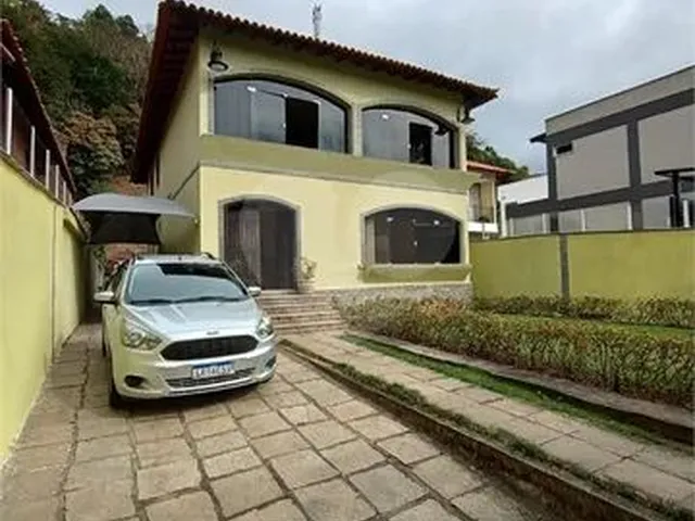 Imagem: Excelente Casa Duplex na Região Serrana