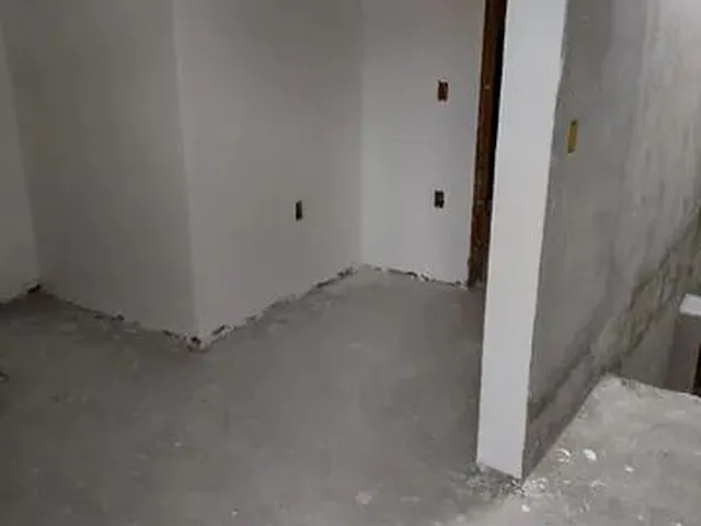 Imagem 4: Casa com 3 Dormitórios À Venda em Contagem