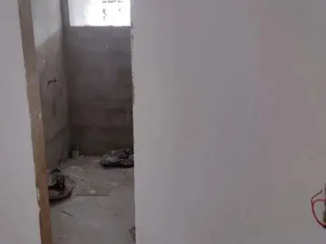Imagem 2: Casa com 3 Dormitórios À Venda em Contagem