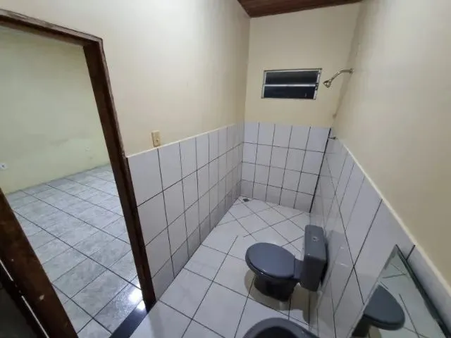 Imagem 9: Vendo Casa C/ Ponto Comercial, 250M² no Bairro Renascer