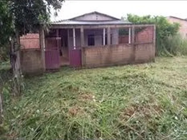 Imagem: Casa Inacabada no Bairro Ulisses Guimarães