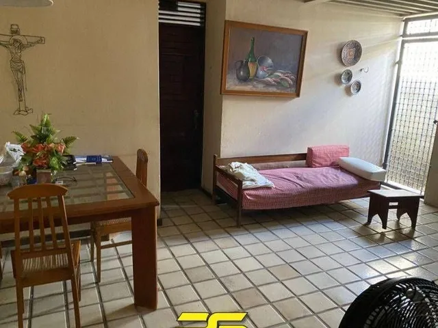 Imagem: Casa com 3 Dormitórios À Venda, 250 M²