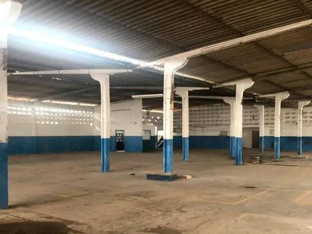 Imagem: Galpão para alugar, 2000 m² por R$ 8.000/mês