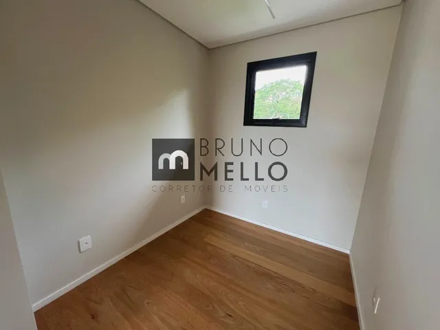 Imagem 7: Casa de altíssimo padrão com 420 m² e 4 suítes no Porto da Lagoa - Lagoa da