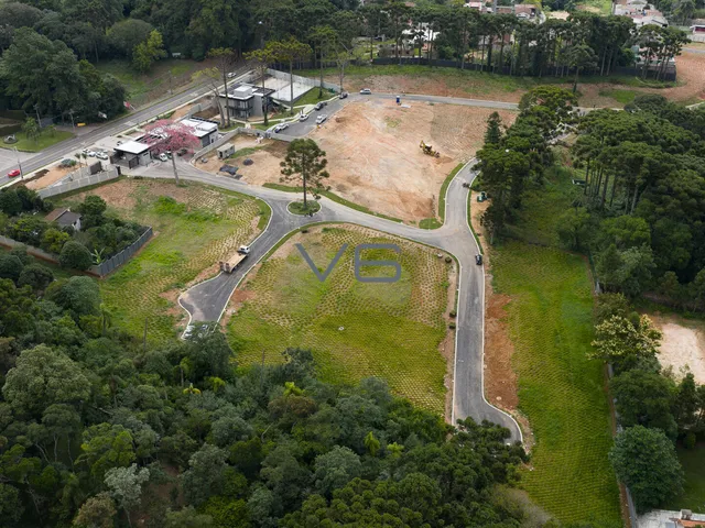 Imagem 7: Terreno em condomínio com 250m² privativos, no bairro Santa Cândida, Curitiba - PR