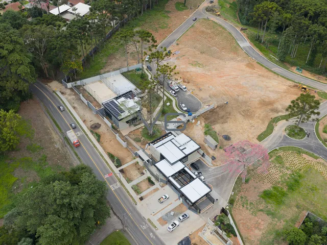 Imagem 6: Terreno em condomínio com 250m² privativos, no bairro Santa Cândida, Curitiba - PR