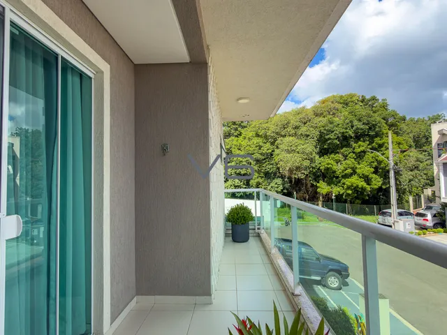 Imagem 6: Casa Alto Padrão com 196m² privativos, 4 quartos, 2 vagas de garagem, no Boqueirão