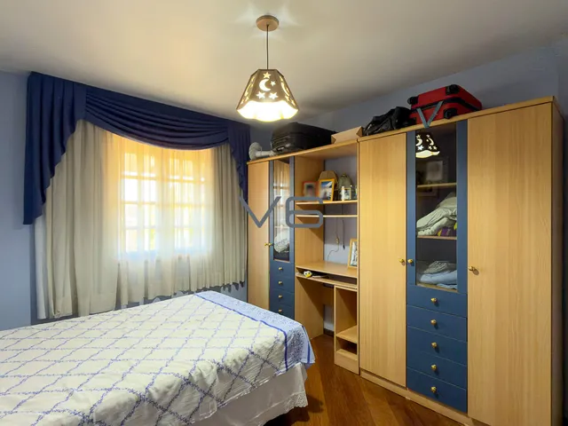 Imagem 7: Casa Triplex com 4 quartos, 366,52m² privativos, 4 vagas de garagem, no Vista Alegre