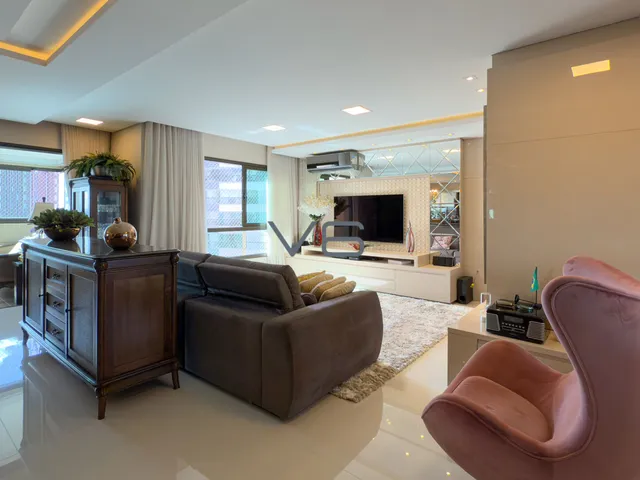 Imagem 3: Apartamento no condomínio Essencial da Plaenge com 243 m² Privativos, 3 suítes, no