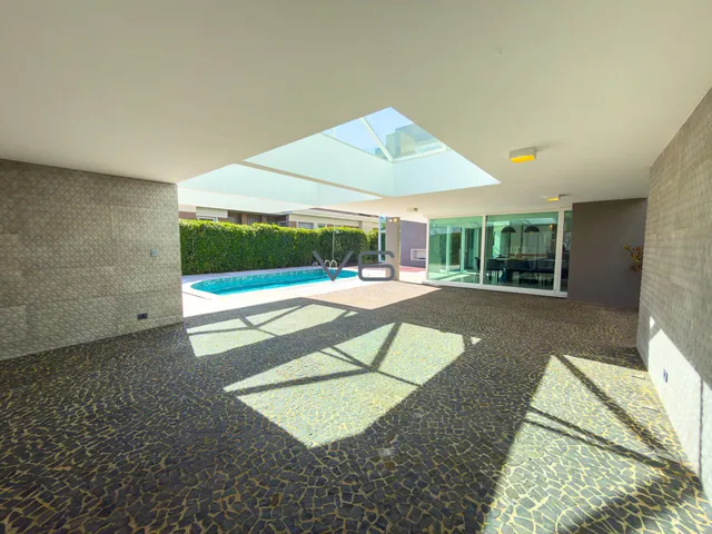 Imagem 14: Casa em Condomínio com 556,17m² privativos, 5 quartos, 4 vagas de garagem, em Campo