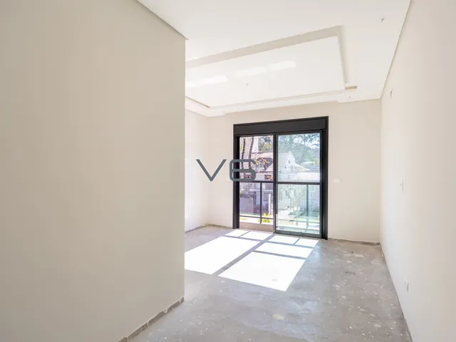 Imagem 14: Triplex com 3 Quartos - 1 Suíte - 2 Vagas de Garagem - 147m² Privativos - no Água