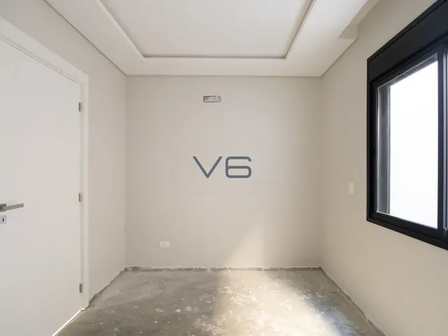 Imagem 16: Triplex com 3 Quartos - 1 Suíte - 2 Vagas de Garagem - 147m² Privativos - no Água