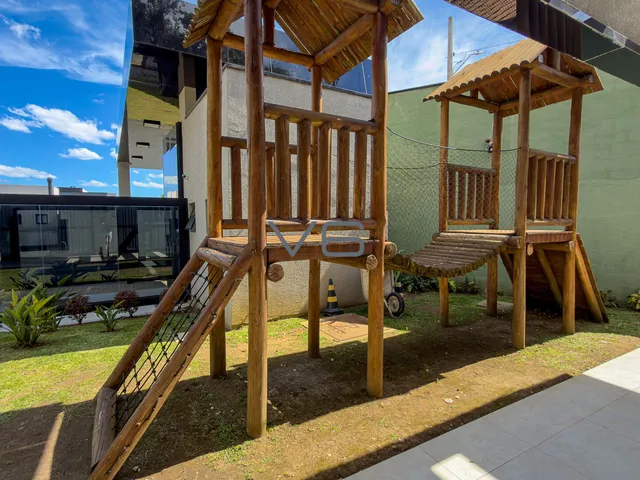 Imagem 11: Casa Alto Padrão com 308m² privativos, 3 quartos sendo 2 suítes, 2 vagas de garagem