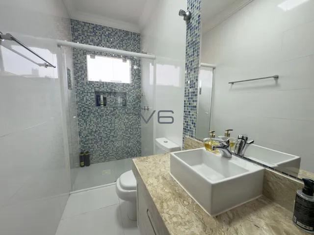 Imagem 15: Casa com 4 quartos, 300 m² privativos, 8 vagas de garagem, no Jardim Das Américas