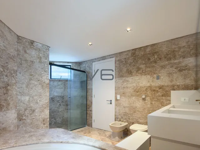 Imagem 9: Apartamento Alto Padrão com 4 suítes, 3 vagas de garagem, 305m² privativos, no