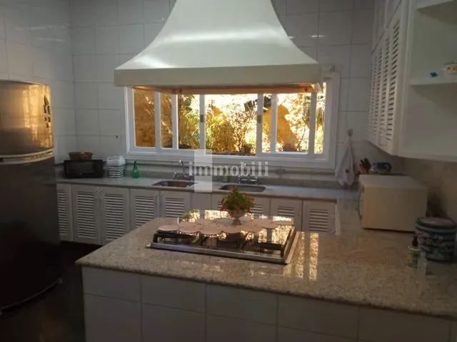 Imagem: Imóvel no Miolo da Granja, Comercial Ou
