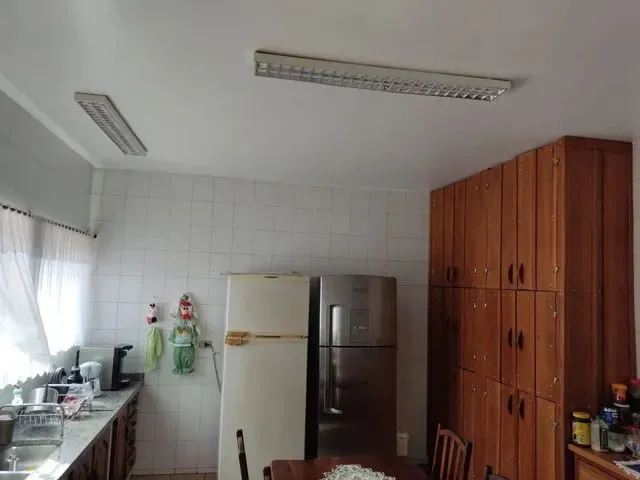 Imagem 4: Edifício Casa Casa com 4 dormitórios