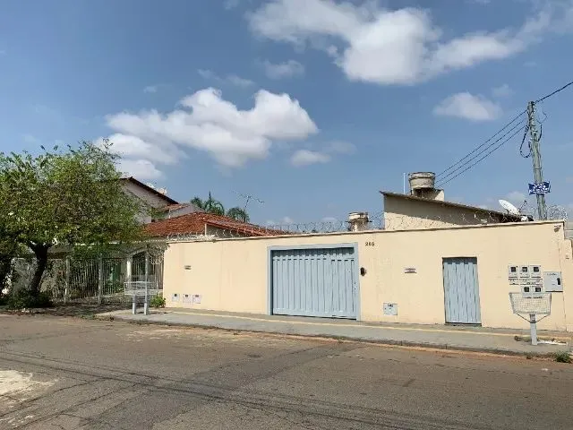 Imagem: Casa Próximo a Av T-2 / Hiper Moreira /
