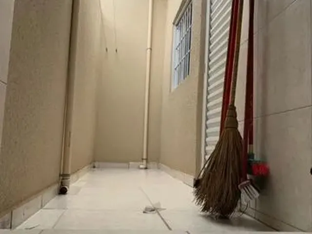 Imagem 5: Casa Próximo a Av T-2 / Hiper Moreira / santa Casa com 3 Quartos